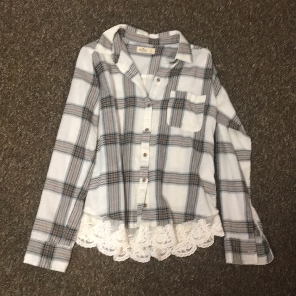 Flannel long sleeve with lace accents